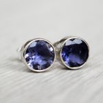 Серьги с иолитом
